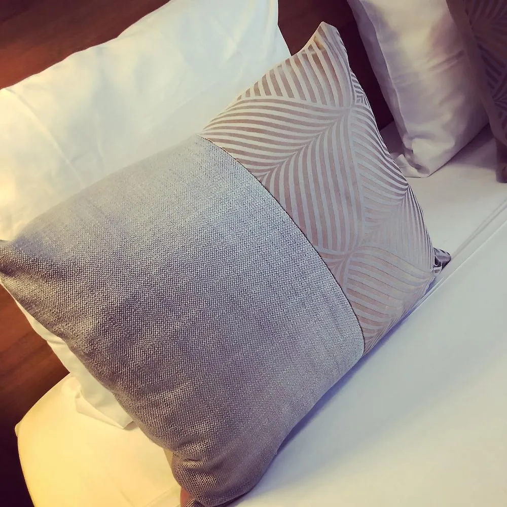 -rodier- 3* Paris