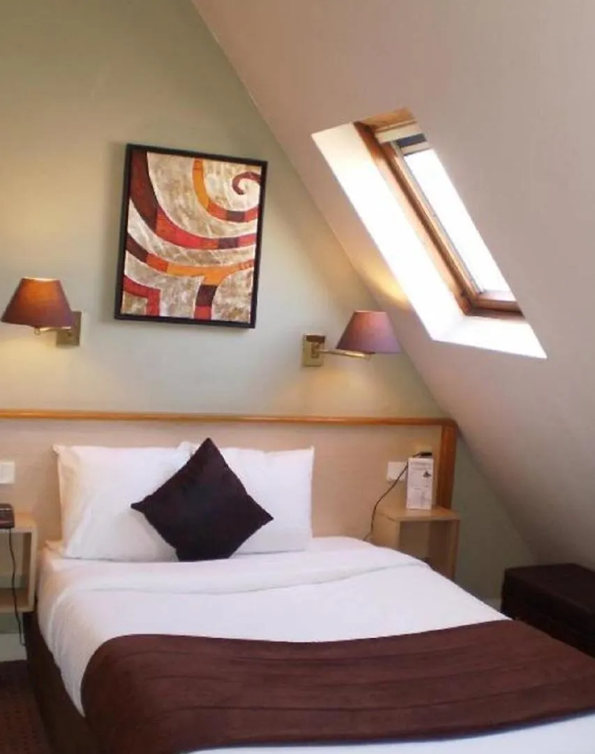 Hotel -rodier- 3*